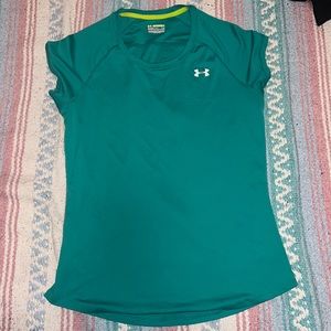 Under Armour turquoise short sleeved t-shirt